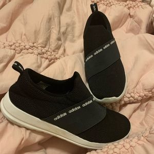 Women’s Adidas Tennis Shoes Size 8